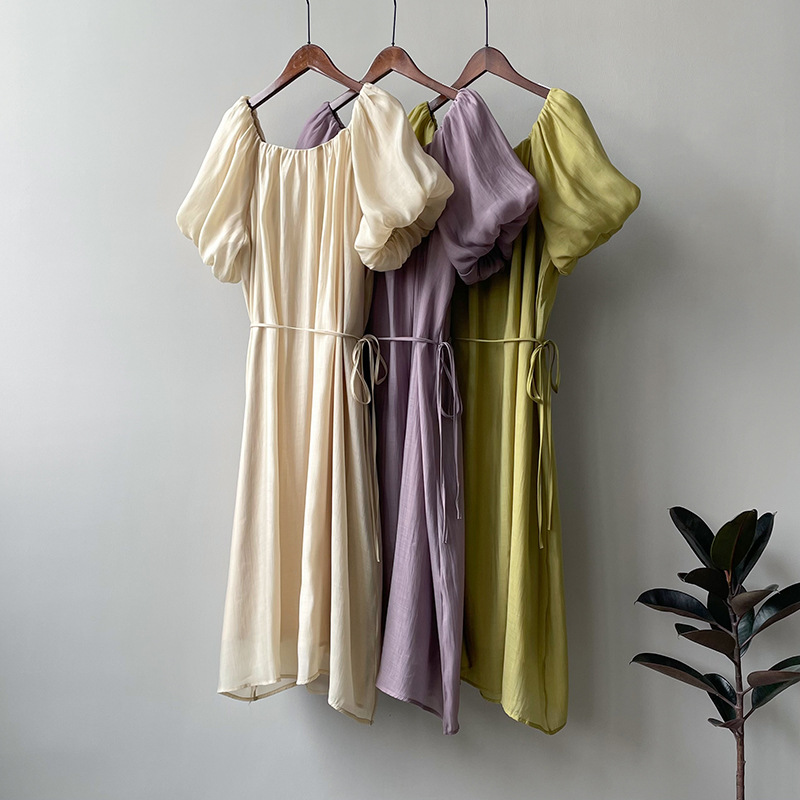 https://fulmo-img-server.com/dresscolory/311efa1e-6f4d-4d9a-94b7-6e05d2a255eb.jpg