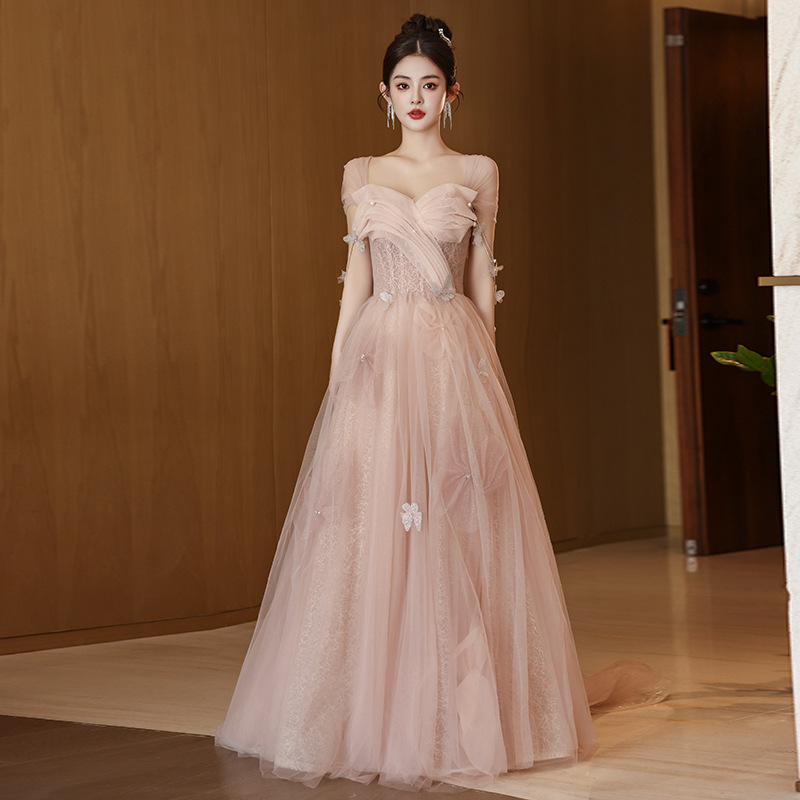 https://fulmo-img-server.com/dresscolory/340f080a-d75c-435a-961f-c80f84723328.jpg