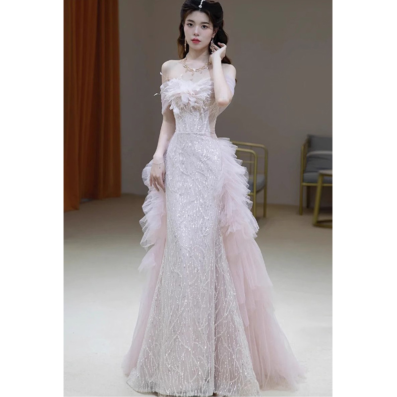 https://fulmo-img-server.com/dresscolory/34e4e194-8060-4102-b37c-1f3b6cb49732.jpg