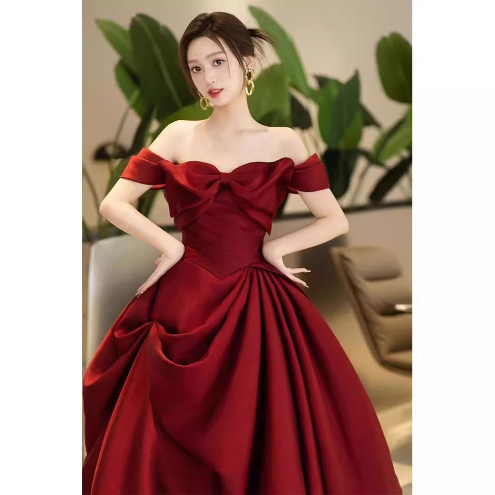 https://fulmo-img-server.com/dresscolory/37e7150d-f6b3-4c1d-8322-26cc001955a3.jpg