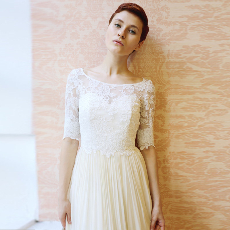 https://fulmo-img-server.com/dresscolory/41482eb2-2149-4860-9fec-48be03104e71.jpg