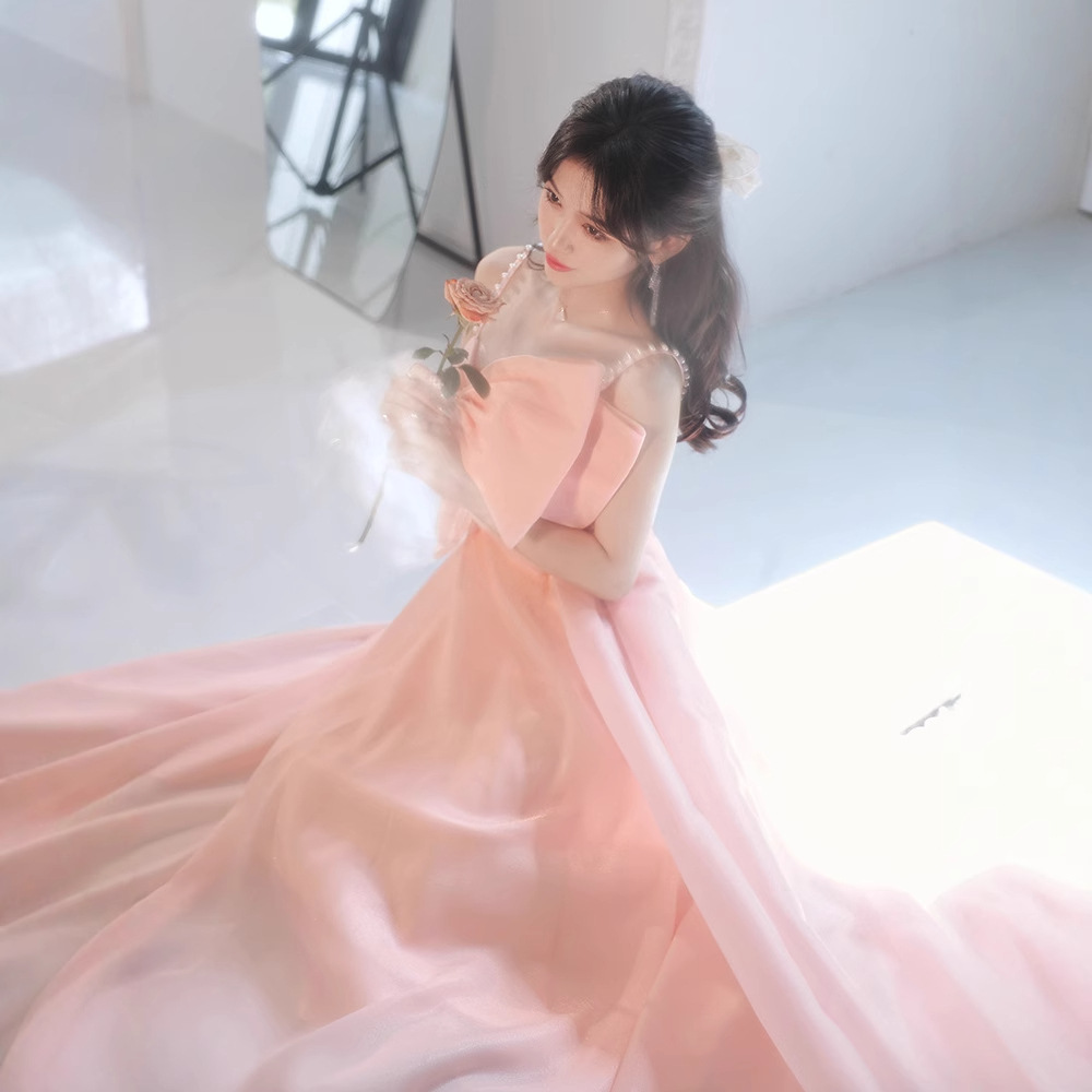 https://fulmo-img-server.com/dresscolory/46e66340-904a-466c-a8d5-256126cad2cc.jpg