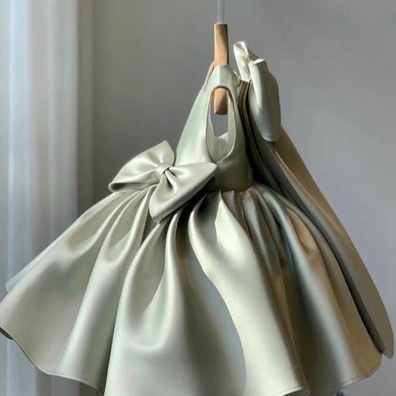 https://fulmo-img-server.com/dresscolory/4ee6ef64-87e7-48b8-83b7-e6750cada888.jpg