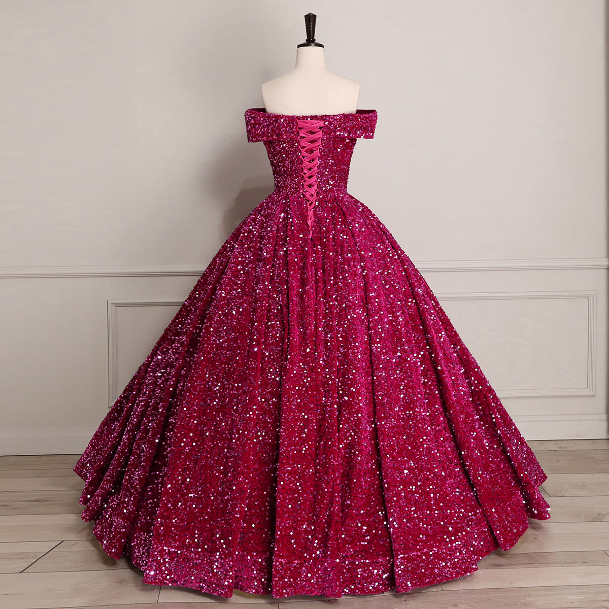 https://fulmo-img-server.com/dresscolory/53b78819-8db9-4e9f-be35-c14a18956569.jpg
