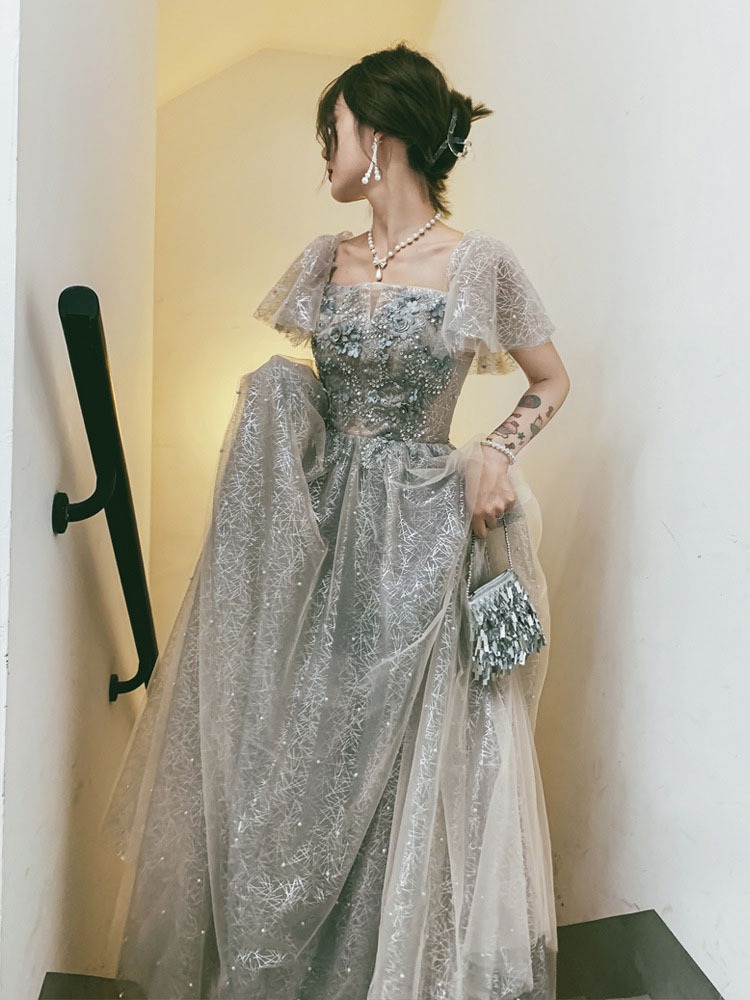 https://fulmo-img-server.com/dresscolory/5678878e-ebdd-4e28-b5a6-cb1e604176f1.jpg