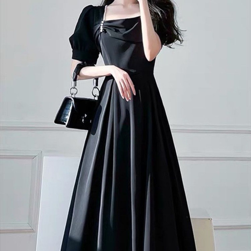 https://fulmo-img-server.com/dresscolory/5c630758-ceca-40b1-9e55-4a255682330c.jpg