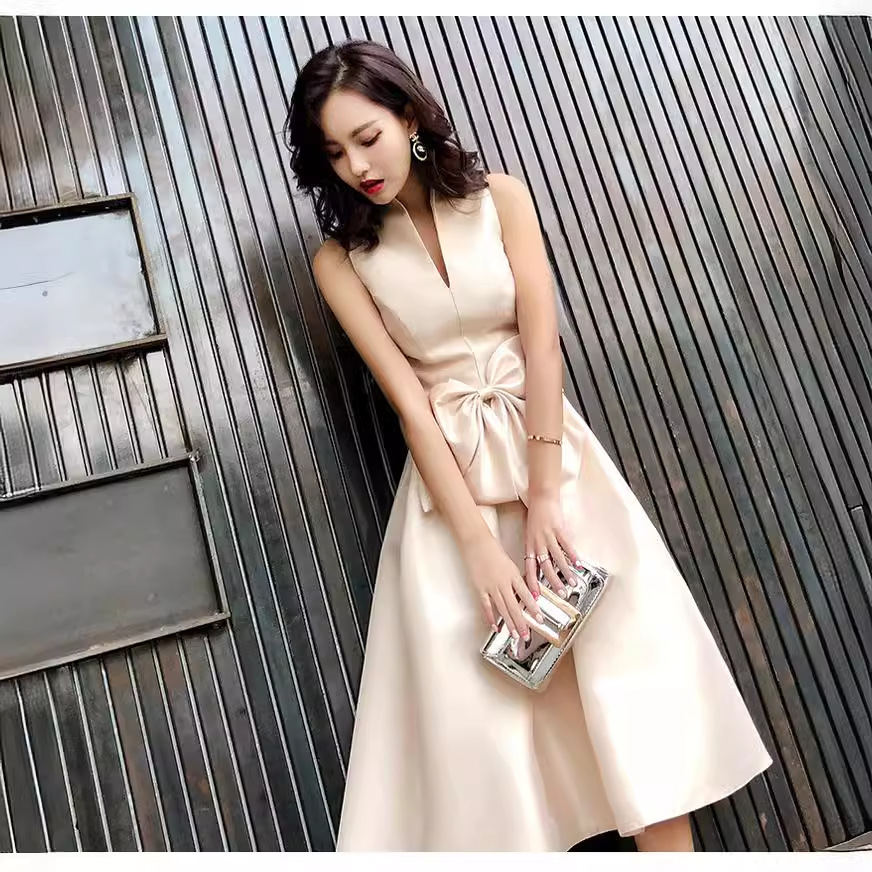 https://fulmo-img-server.com/dresscolory/603877d4-a1a4-400a-9fab-828b8c80ac3f.jpg