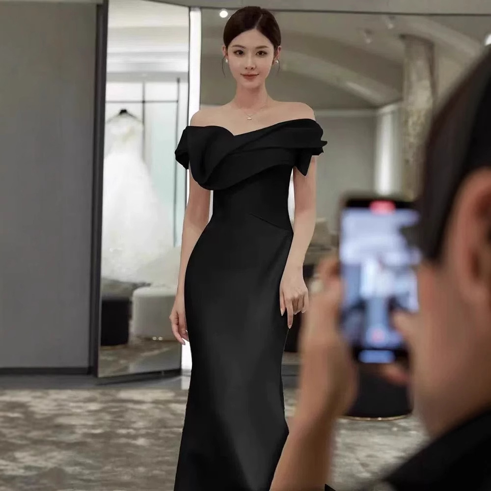 https://fulmo-img-server.com/dresscolory/66273324-2f17-43f5-a0f4-8b080327d349.jpg