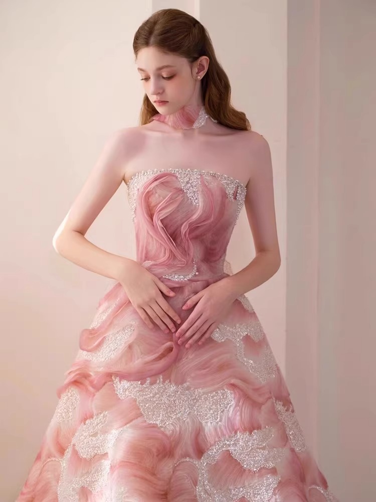 https://fulmo-img-server.com/dresscolory/6777c75b-de18-45f5-bd68-71a5ad53f5d1.jpg
