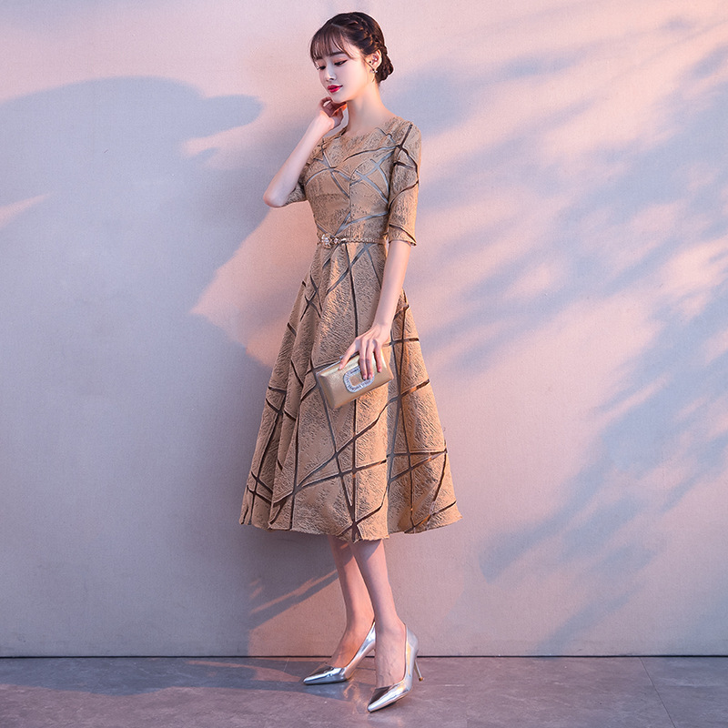 https://fulmo-img-server.com/dresscolory/6c805985-21ba-4730-a11d-bd159a9002c5.jpg