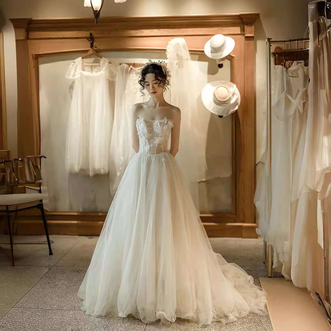 https://fulmo-img-server.com/dresscolory/7154c6b007f74bef88f8793ef9b6eca6.jpeg
