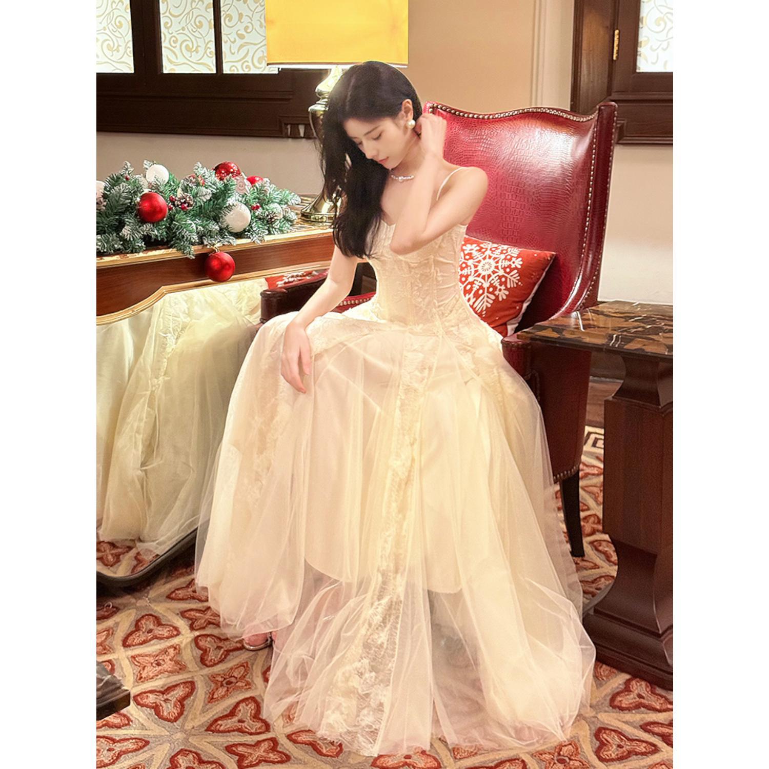 https://fulmo-img-server.com/dresscolory/7375465c-dfd0-4521-9cc8-41f3fbbf9e49.jpg
