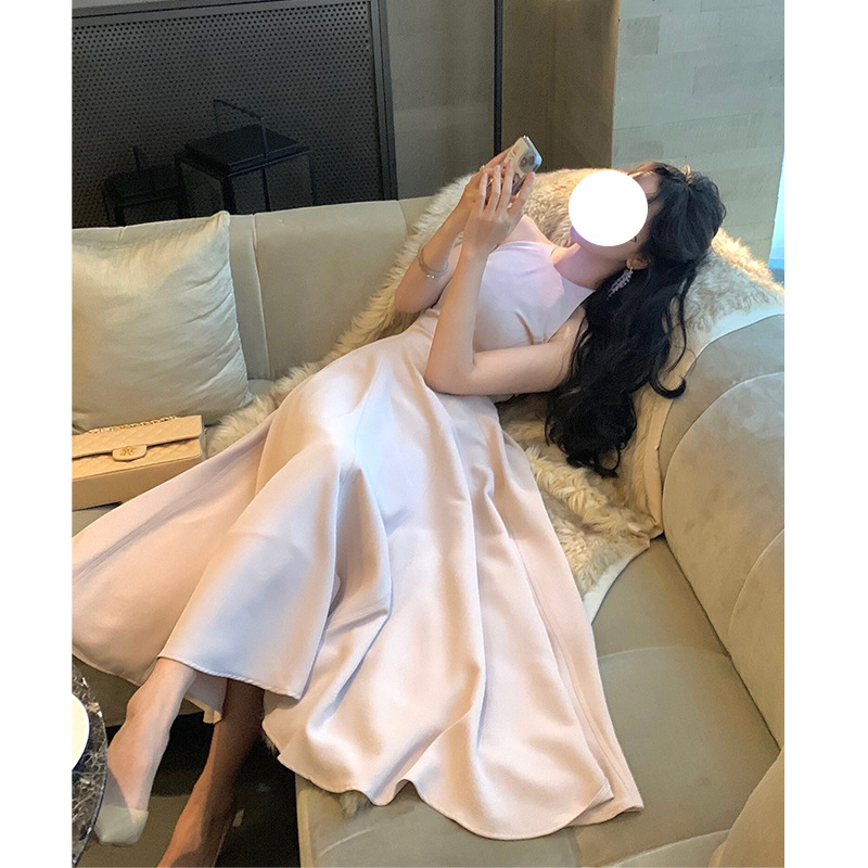 https://fulmo-img-server.com/dresscolory/74d4f91c-8c72-4981-858f-24e7c5589a03.jpg