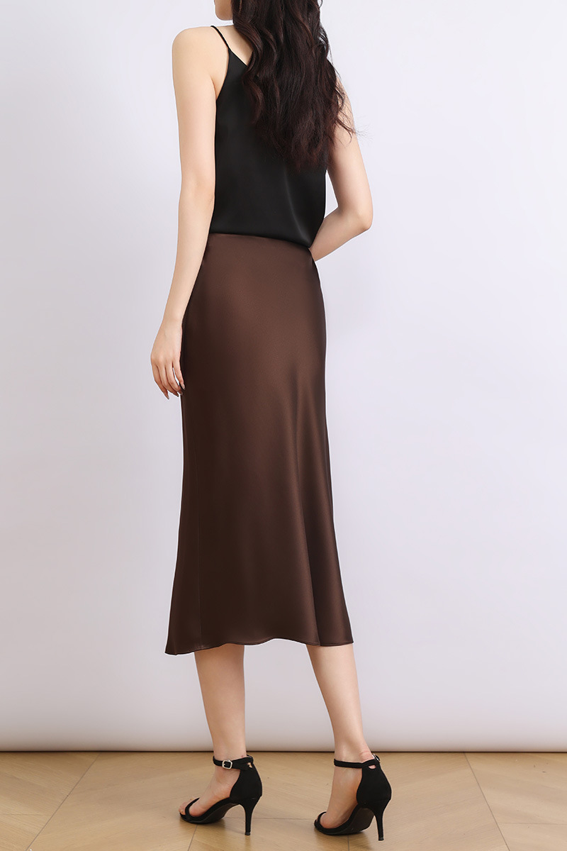 https://fulmo-img-server.com/dresscolory/7b6869d9-38e3-4e43-8cd5-8d10bc628b17.jpg