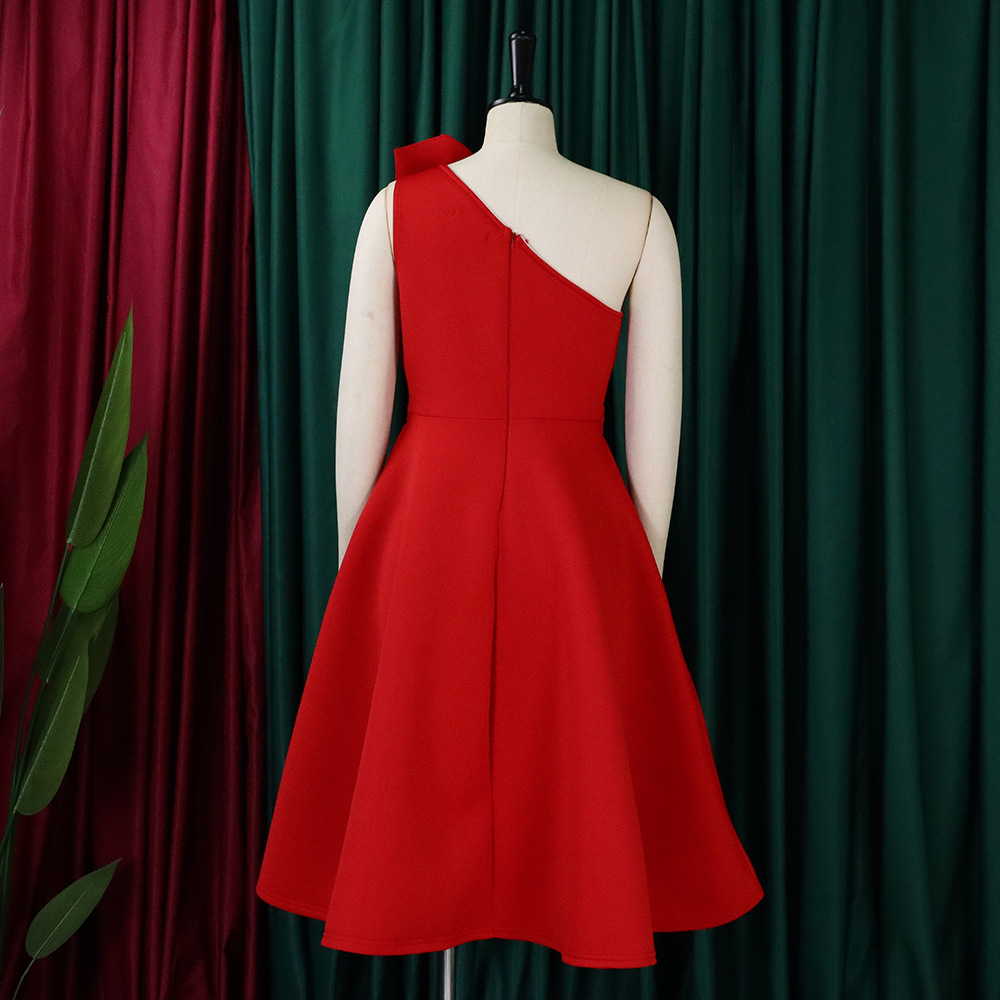 https://fulmo-img-server.com/dresscolory/7d059928-ea2f-4fe7-abc8-b2580218e51b.jpg