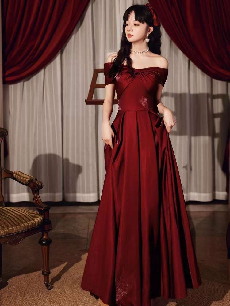 https://fulmo-img-server.com/dresscolory/85d18365bcbb4321bf69fdb6e3f11502.jepg