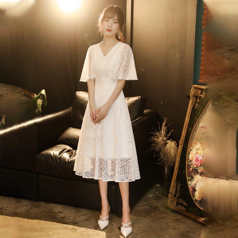 https://fulmo-img-server.com/dresscolory/87973c5b-90d6-4826-b72a-39dd6cd0edaa.jpg