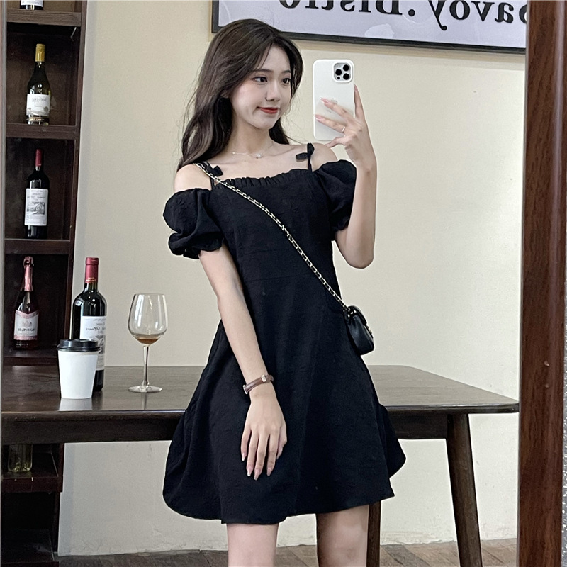 https://fulmo-img-server.com/dresscolory/89d5415c-1490-4c0e-9f37-43de7377793c.jpg