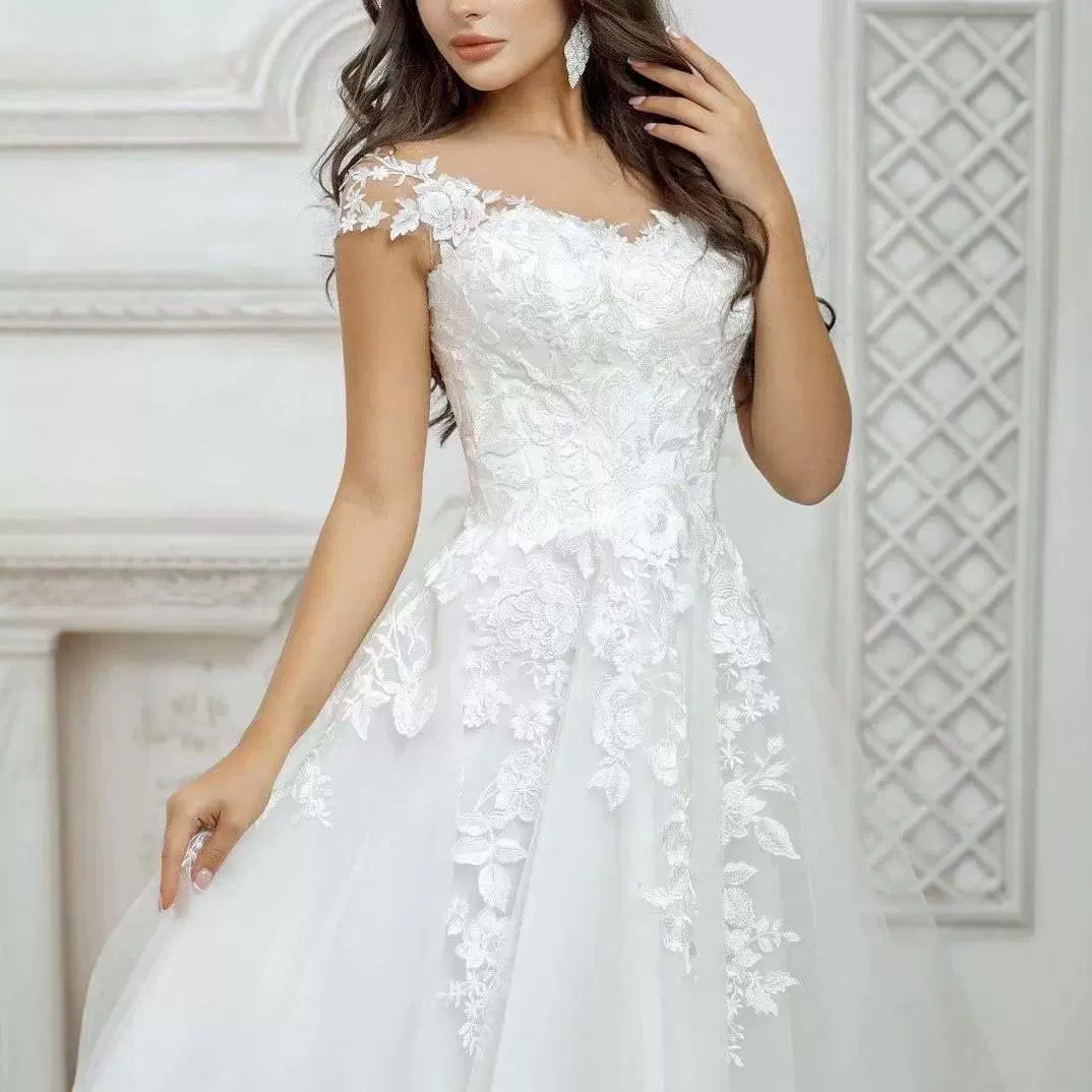 https://fulmo-img-server.com/dresscolory/8e5fea30-a3b7-4564-9a9a-0514cfa45302.jpg