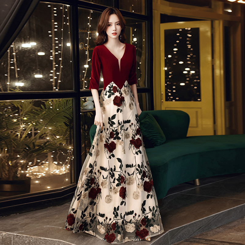 https://fulmo-img-server.com/dresscolory/92297291-7ab1-4c7f-b432-f3d9f8e5e950.jpg