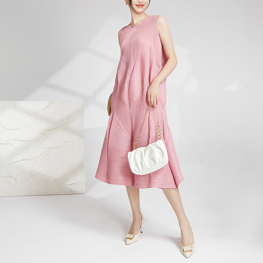 https://fulmo-img-server.com/dresscolory/940ef4d8-853e-4614-98f2-37c0dfb248a7.jpg