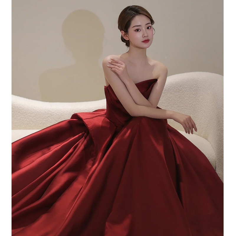 https://fulmo-img-server.com/dresscolory/95e4915a-baa5-4758-8c45-b3cbf99f4feb.jpg