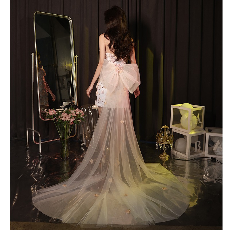 https://fulmo-img-server.com/dresscolory/97c37ea6-5724-48a6-9f56-d1a3ec81f5e5.jpg