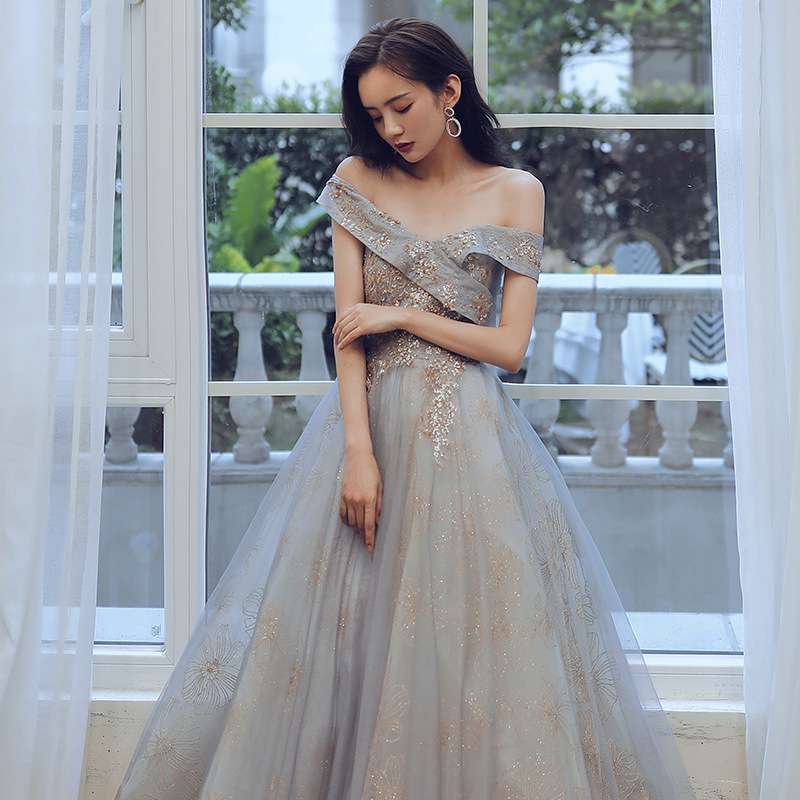https://fulmo-img-server.com/dresscolory/9a0af60ea25b448383ac87790d60bf13.jpeg