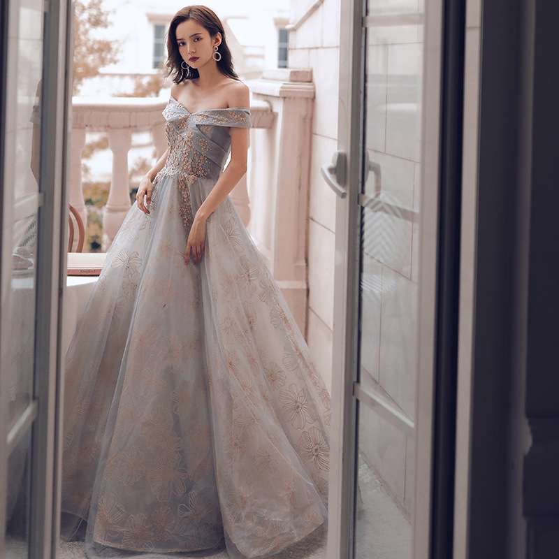 https://fulmo-img-server.com/dresscolory/9a490b16b95e49d2a81479fb161f05d8.jpeg