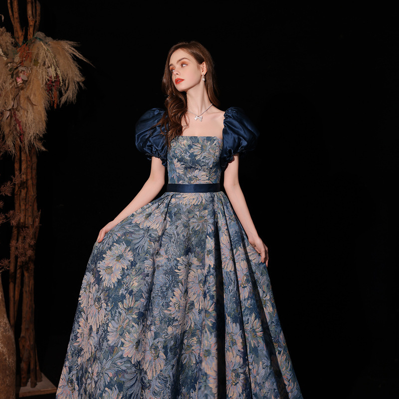 https://fulmo-img-server.com/dresscolory/9abe9e49-b204-49a8-acbe-ecc4ef0f4c32.jpg