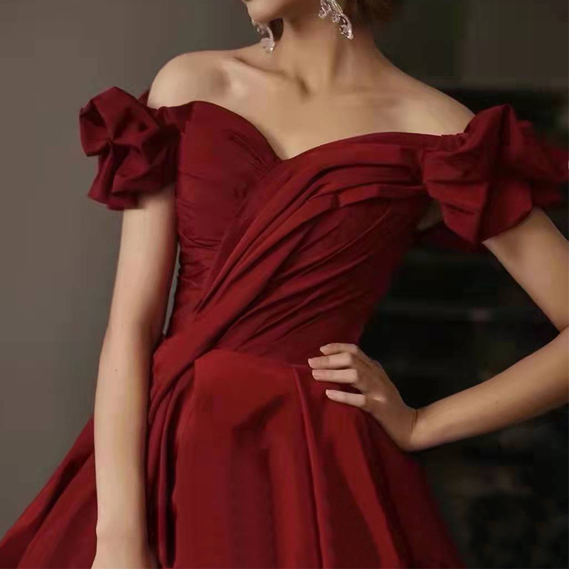 https://fulmo-img-server.com/dresscolory/aa819c8d-d84b-445f-9296-a574b4d0cffc.jpg