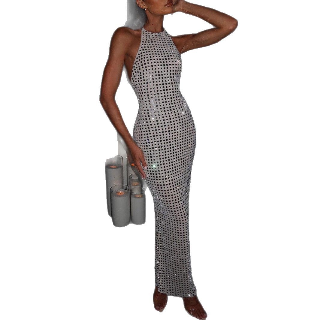 https://fulmo-img-server.com/dresscolory/aabd2a4f-e830-4148-92d8-8e82a7de9757.jpg