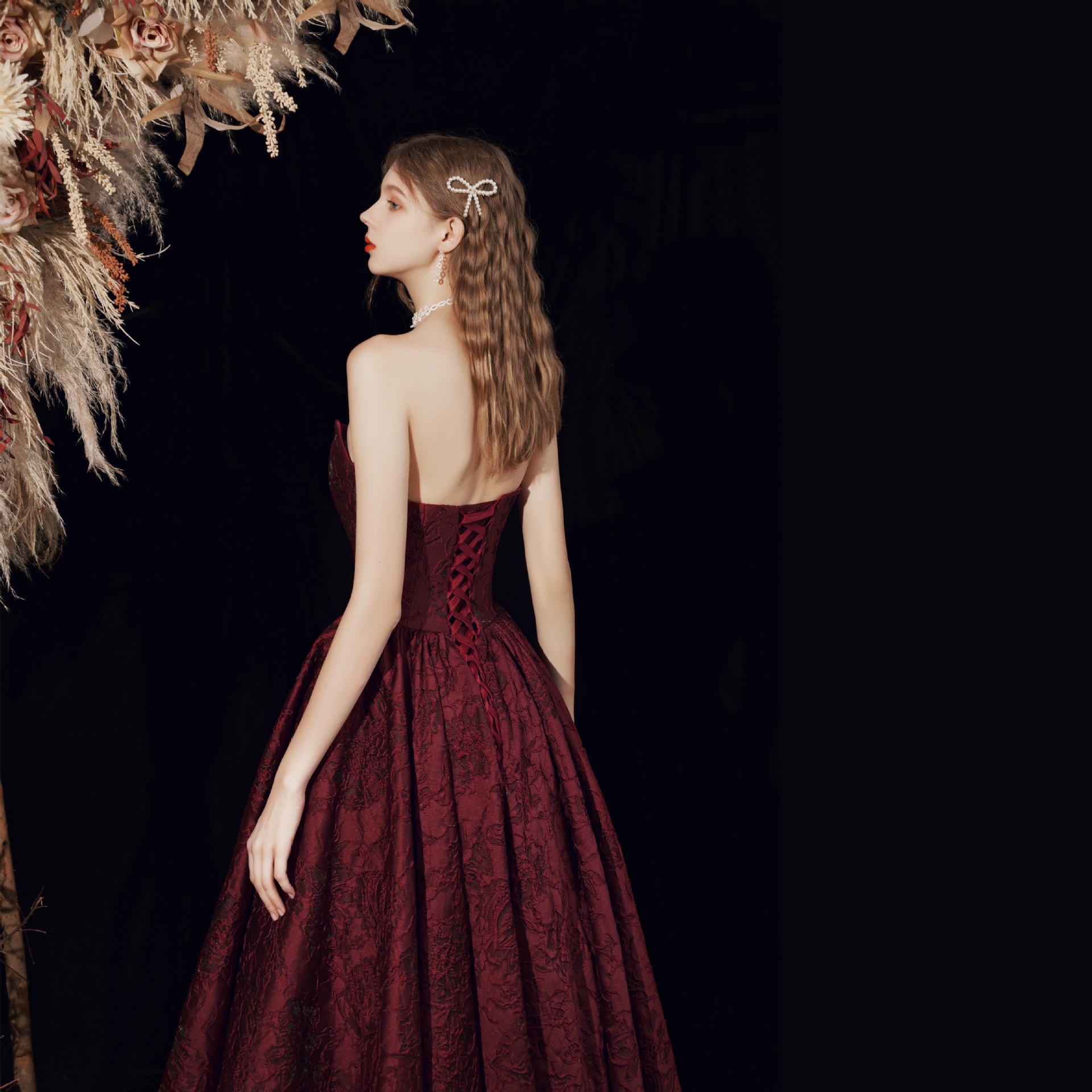 https://fulmo-img-server.com/dresscolory/ab6daa35-c972-43cb-bcda-39ec2cd7cac7.jpg