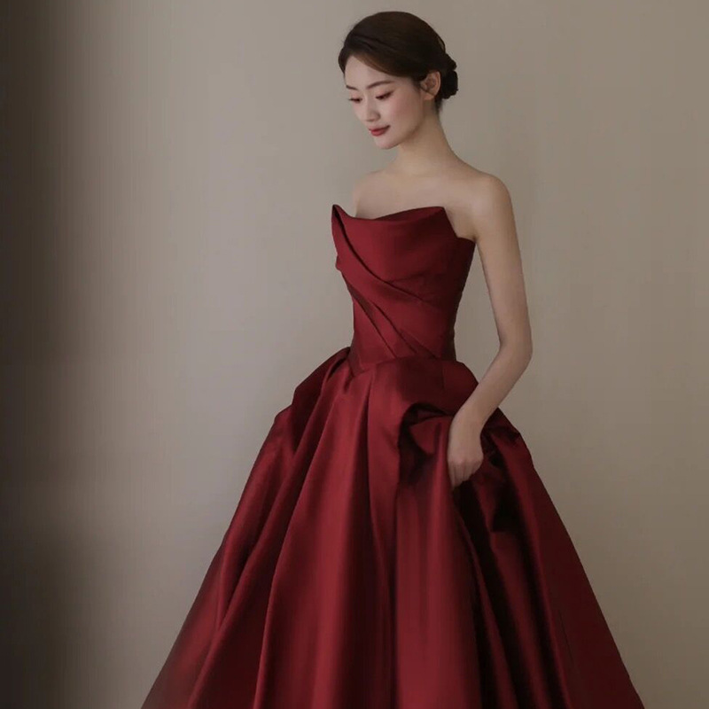 https://fulmo-img-server.com/dresscolory/ac9d6011-dacc-4d66-9295-dd58bec27b81.jpg
