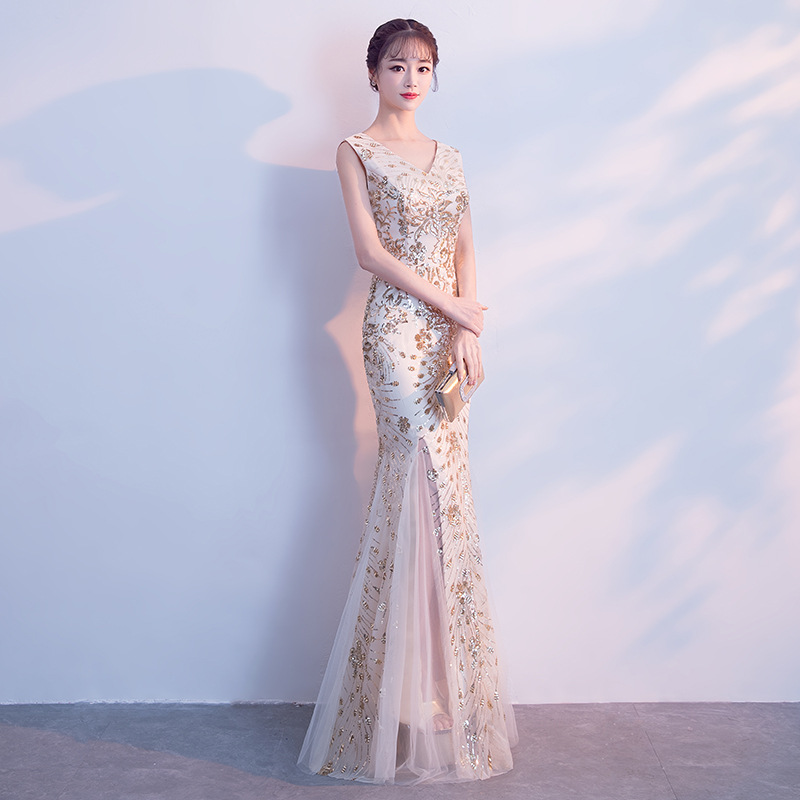 https://fulmo-img-server.com/dresscolory/ae67766f-9f63-43ac-82ed-517ef56890ee.jpg