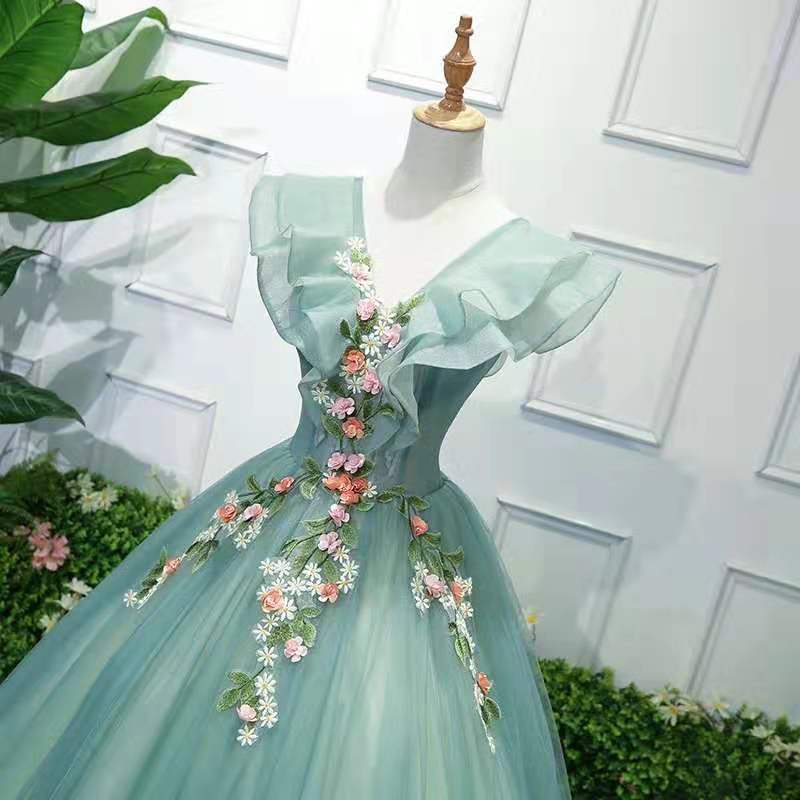 https://fulmo-img-server.com/dresscolory/baac6f1b-002e-4231-bb7e-9b1d05d52ffa.jpg