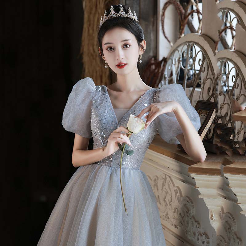 https://fulmo-img-server.com/dresscolory/bccdc40c-3a7a-498c-98c0-2a1699eb9270.jpg