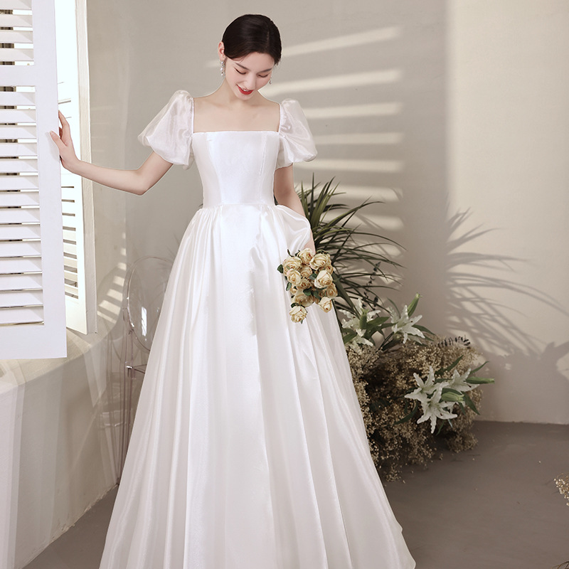 https://fulmo-img-server.com/dresscolory/bf7f5421-d91d-42f4-a479-1a379d533e46.jpg