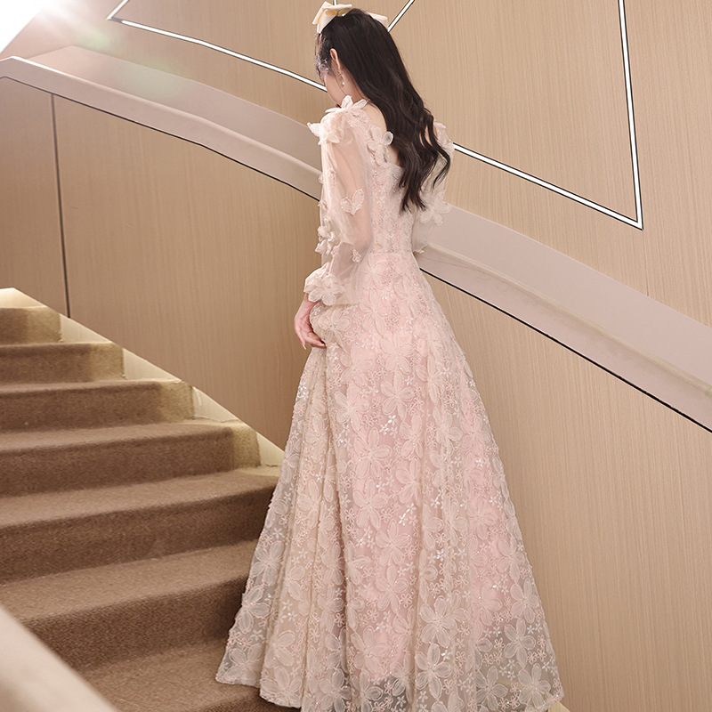 https://fulmo-img-server.com/dresscolory/bff4f58b-4992-4039-a9bb-c09b3aed74f0.jpg