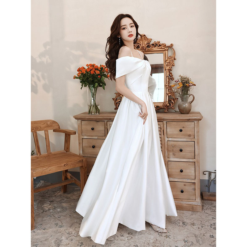 https://fulmo-img-server.com/dresscolory/c5a41960-94f4-458c-8870-9ca991517e91.jpg