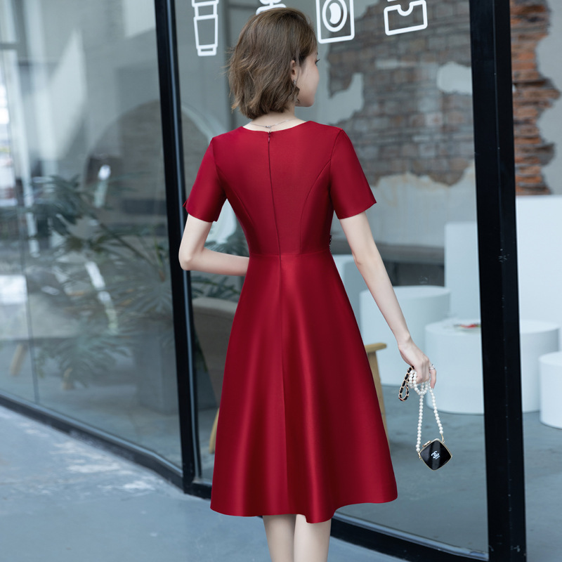 https://fulmo-img-server.com/dresscolory/c70fb399-7c2e-4e4a-91d2-3654628de4e0.jpg