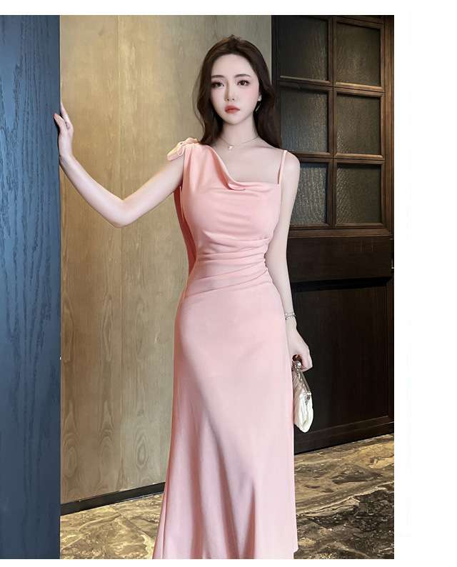 https://fulmo-img-server.com/dresscolory/caf718719e914240902b2cb6ebde5f58.jepg