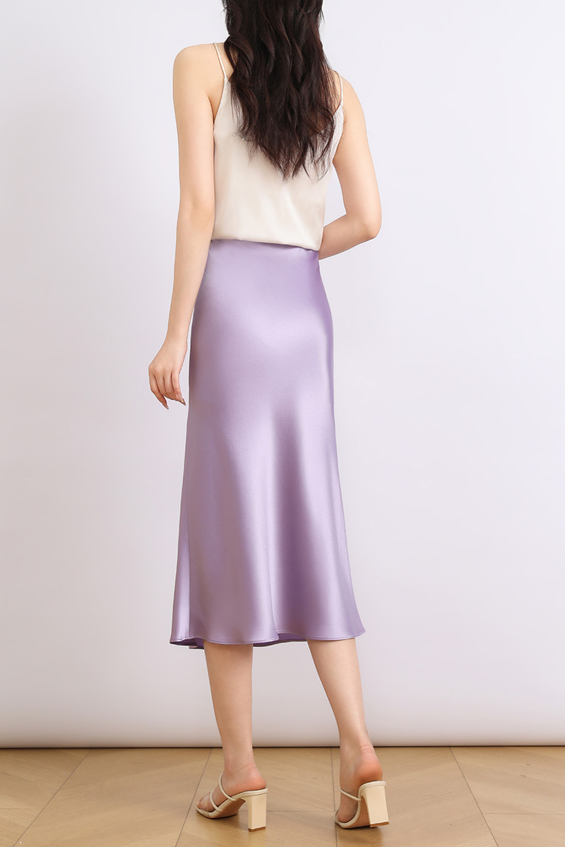 https://fulmo-img-server.com/dresscolory/cd954f63-2bd0-4385-8f71-6ba7304a8905.jpg