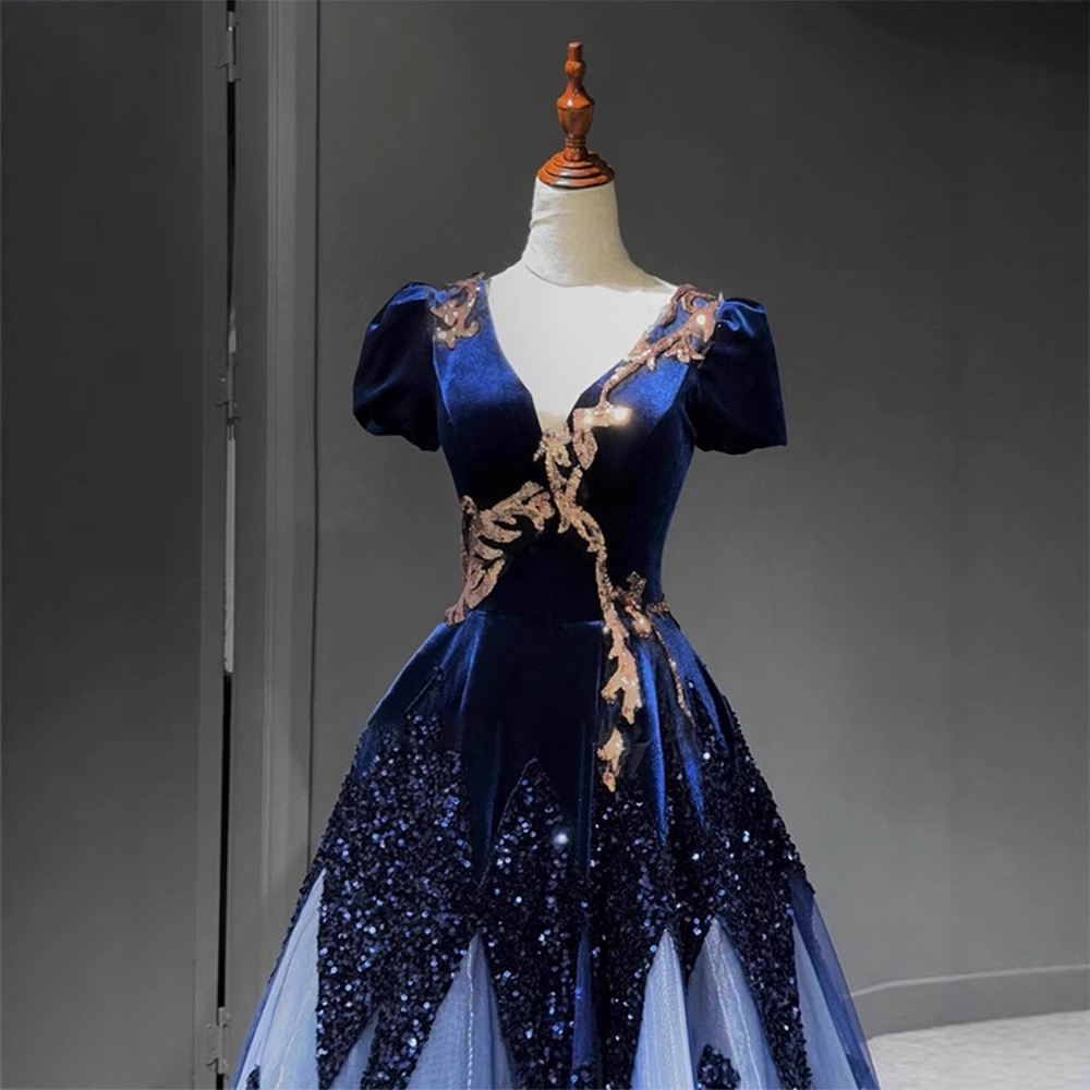 https://fulmo-img-server.com/dresscolory/ce60bb77-bddf-489b-8a9d-27d4119ff301.jpg
