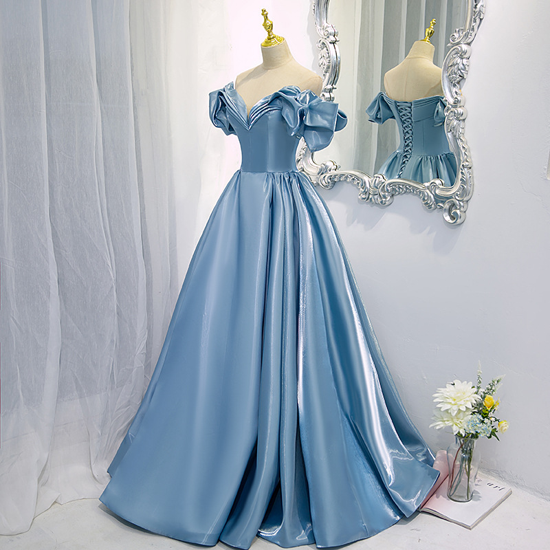 https://fulmo-img-server.com/dresscolory/d7f17261-af6e-45a6-88ea-f28e3b7dbf6a.jpg