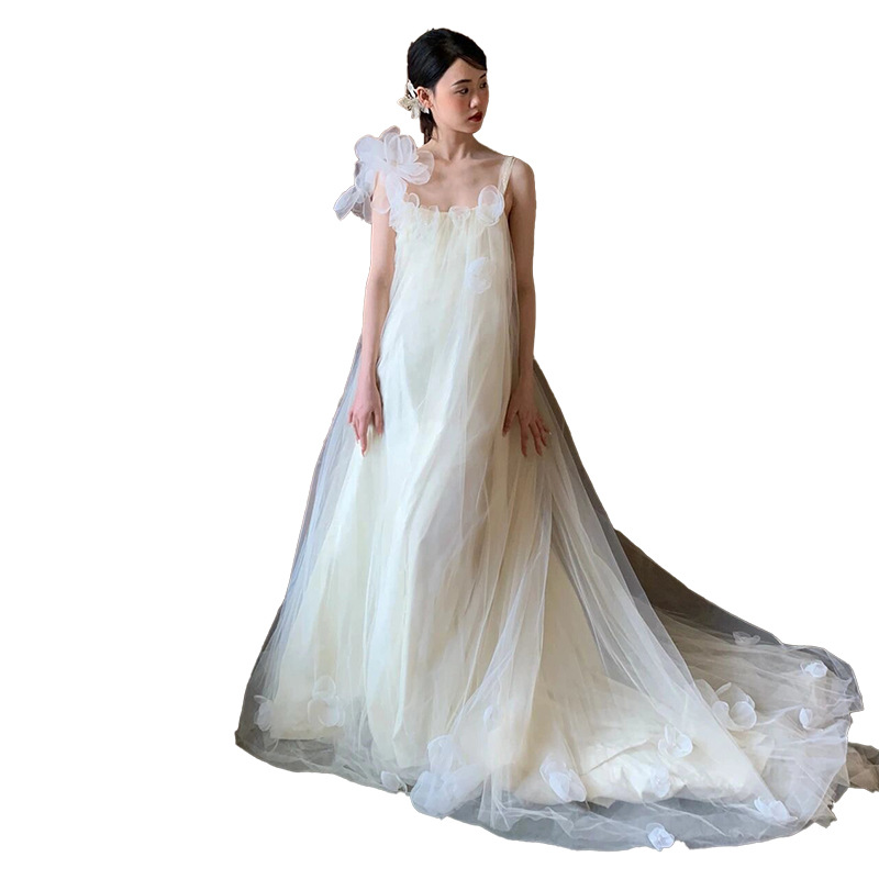 https://fulmo-img-server.com/dresscolory/da3a6031-e9e5-47e3-af8c-016448f2afcf.jpg