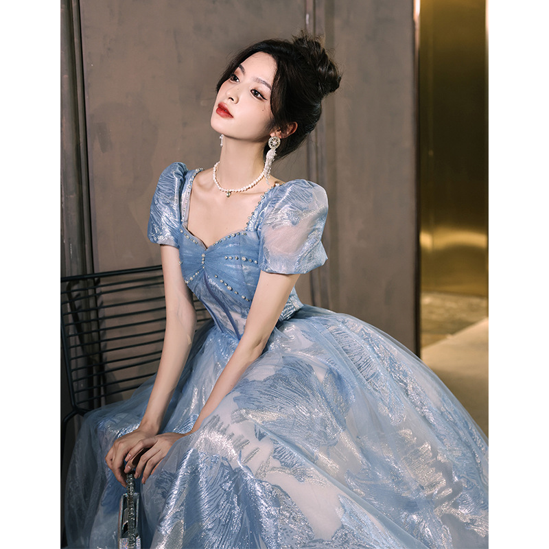 https://fulmo-img-server.com/dresscolory/dafa5b79-245d-405d-90b2-66ceac154d39.jpg
