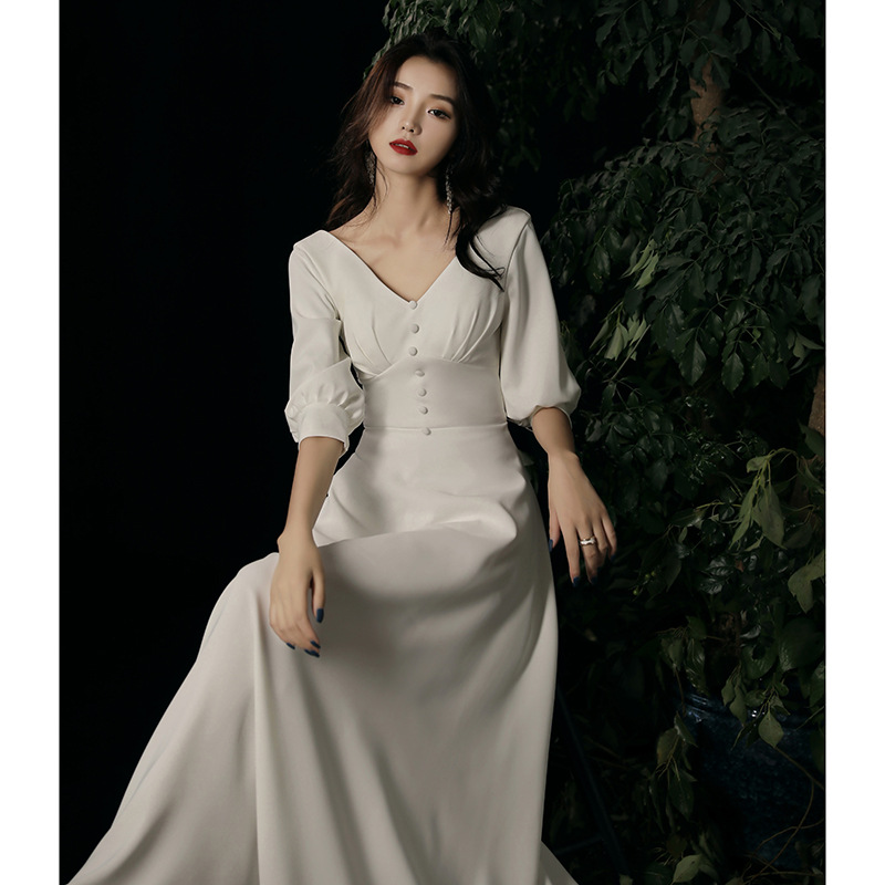 https://fulmo-img-server.com/dresscolory/dc2b9f59-5d40-4a53-82e2-22899517dbf9.jpg
