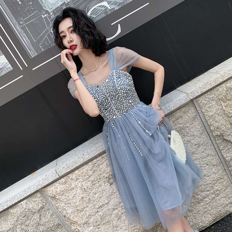 https://fulmo-img-server.com/dresscolory/dd1a70e3b12d4371b8c9397c653bf58d.jpeg