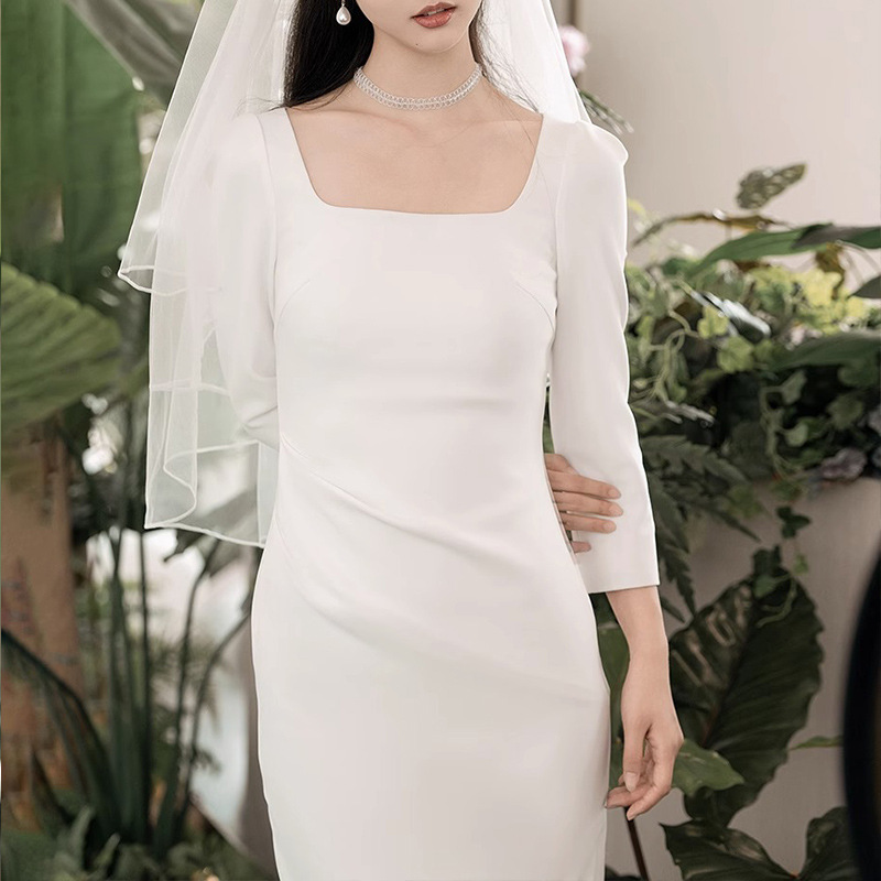 https://fulmo-img-server.com/dresscolory/df5d8c68-1213-4392-bcfa-96ad648259c5.jpg
